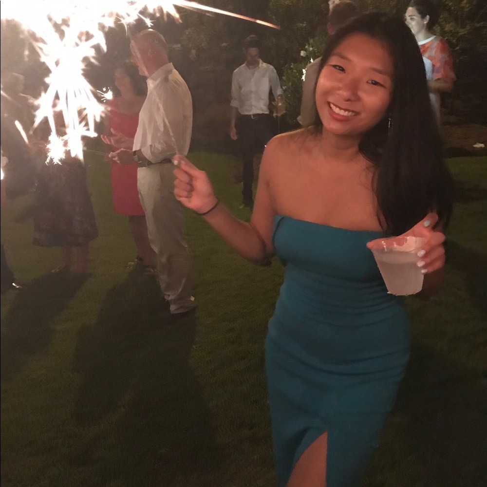 Meet your Posher, Vivian